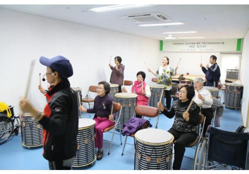 [가족문화]신나게 두드리자!! 성인난타 프로그램